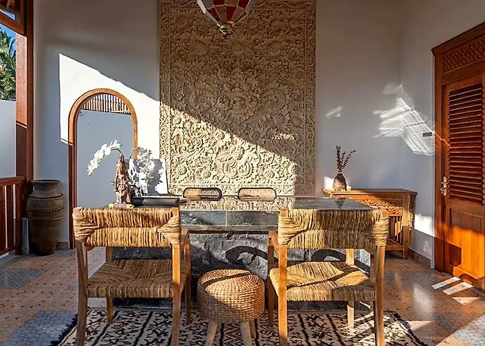 Maddu Hotel
